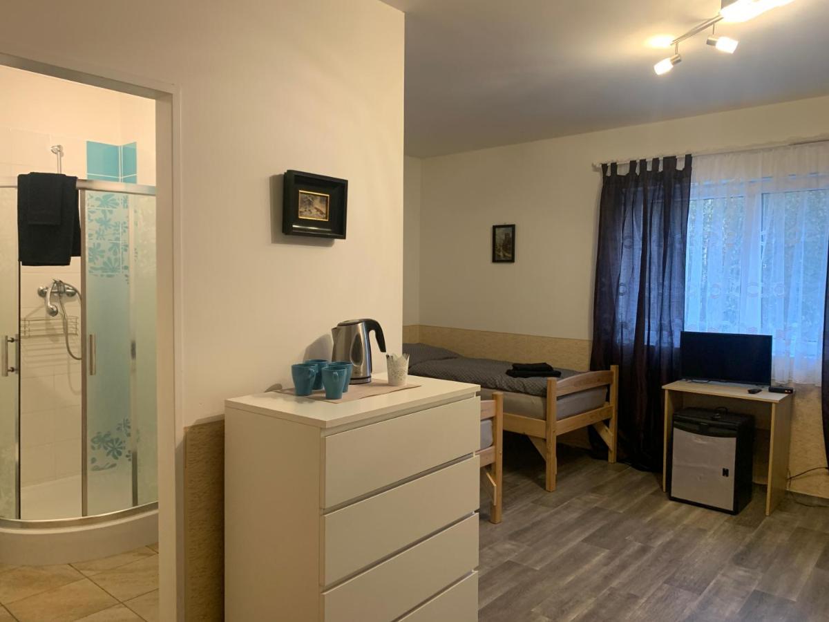 Konstantinovy Lázně Penzion U Jezera酒店 外观 照片